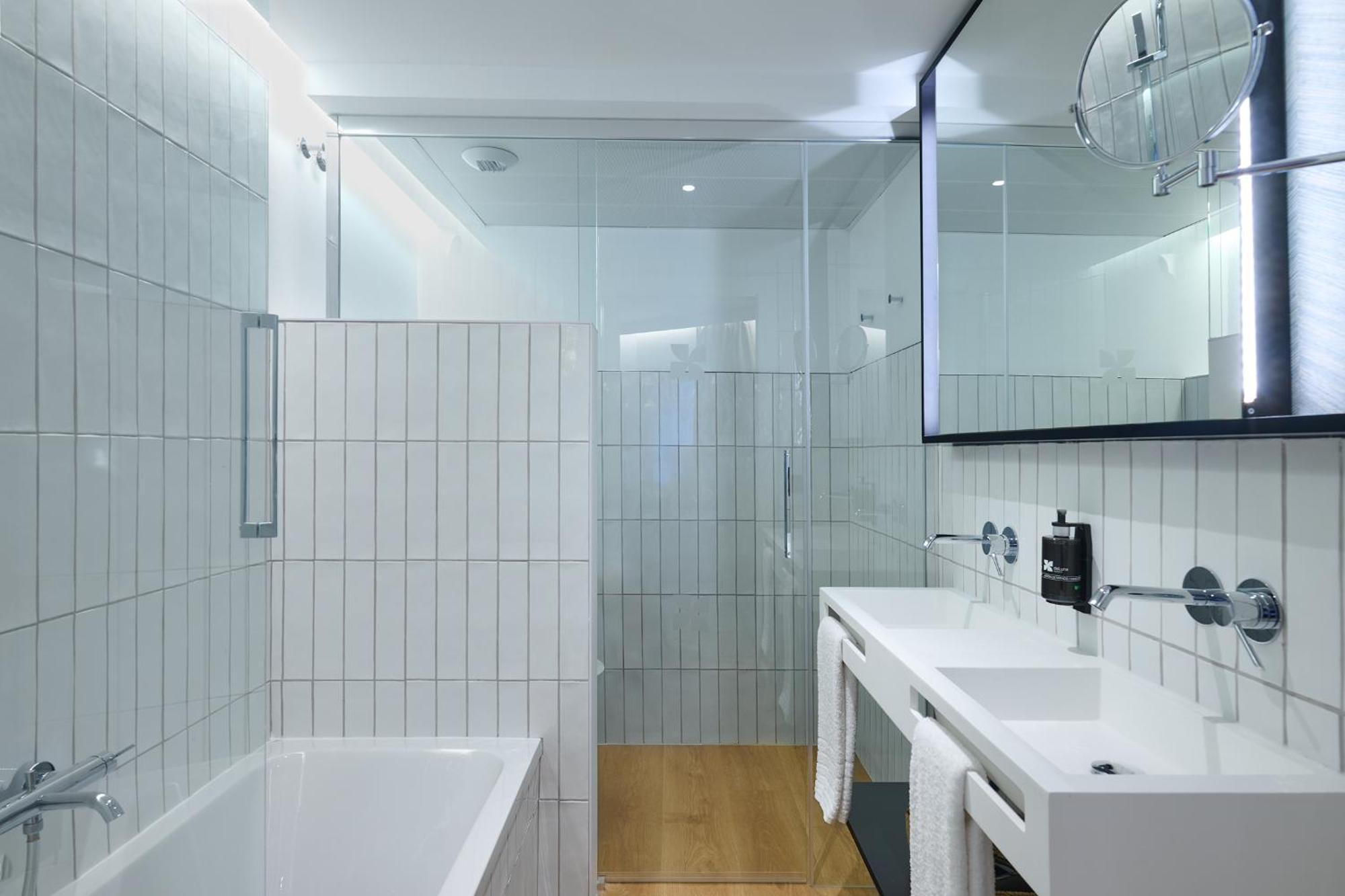Apartamentos Luna Suites 格拉纳达 外观 照片