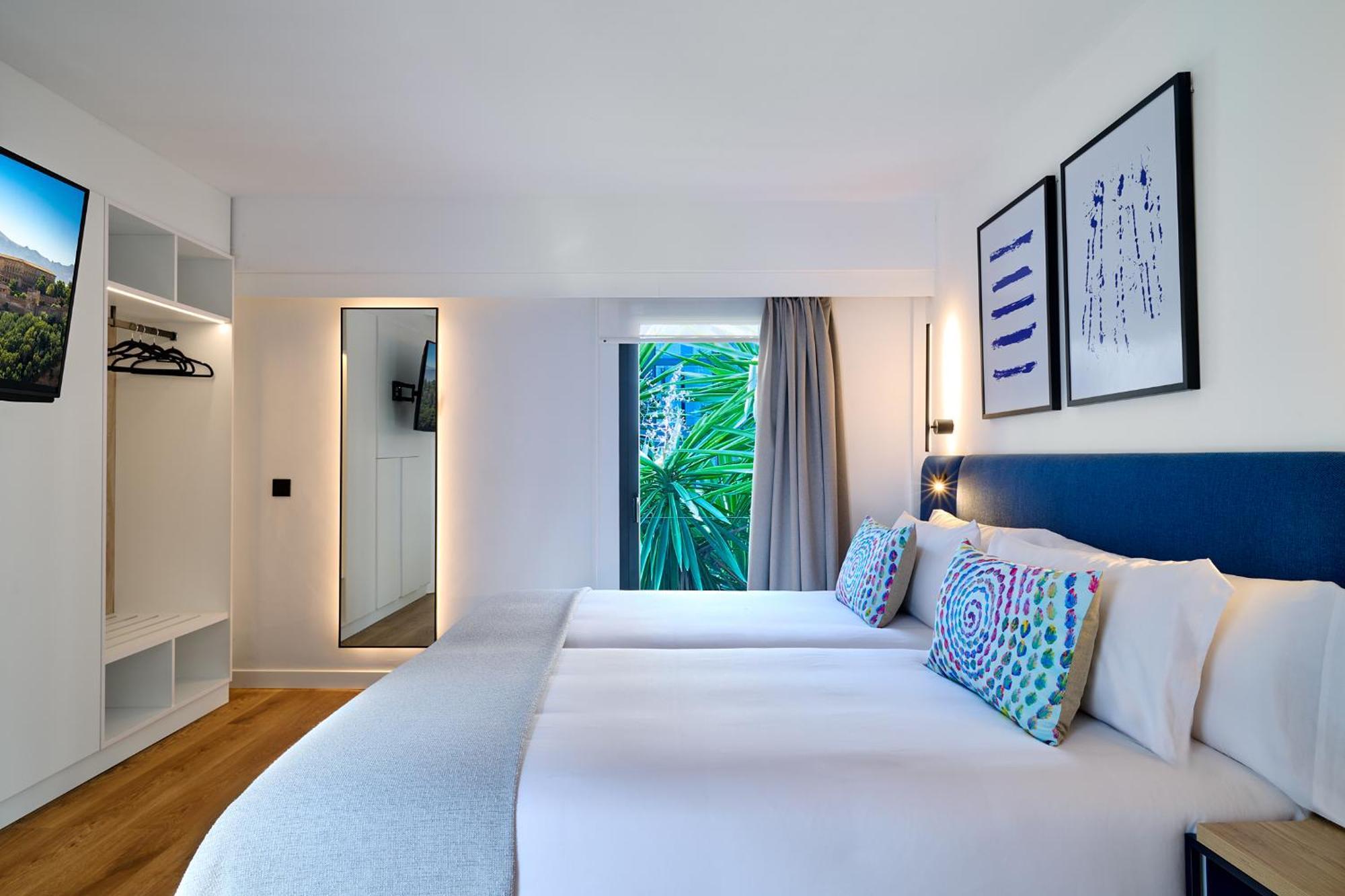 Apartamentos Luna Suites 格拉纳达 外观 照片