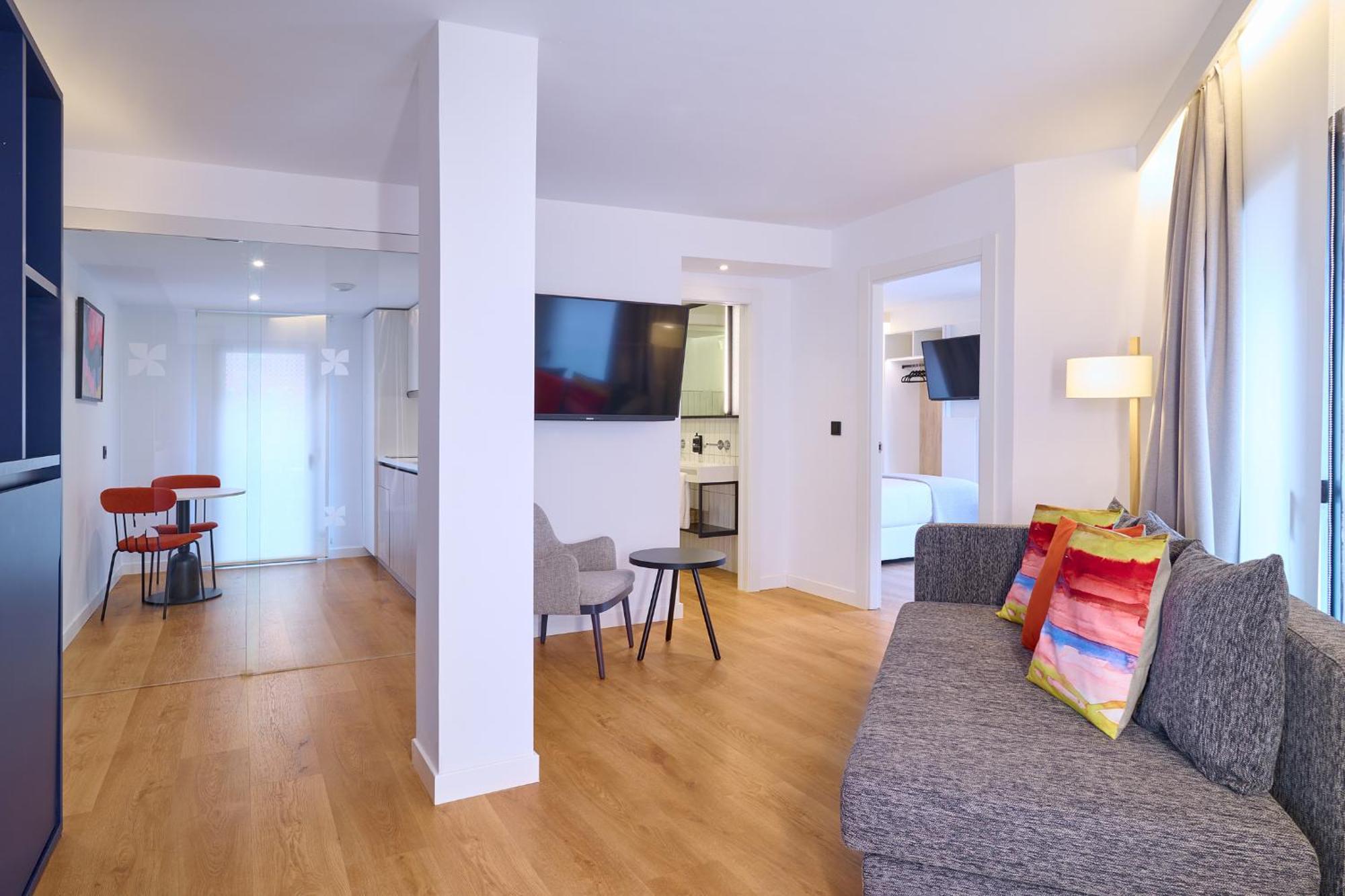 Apartamentos Luna Suites 格拉纳达 外观 照片